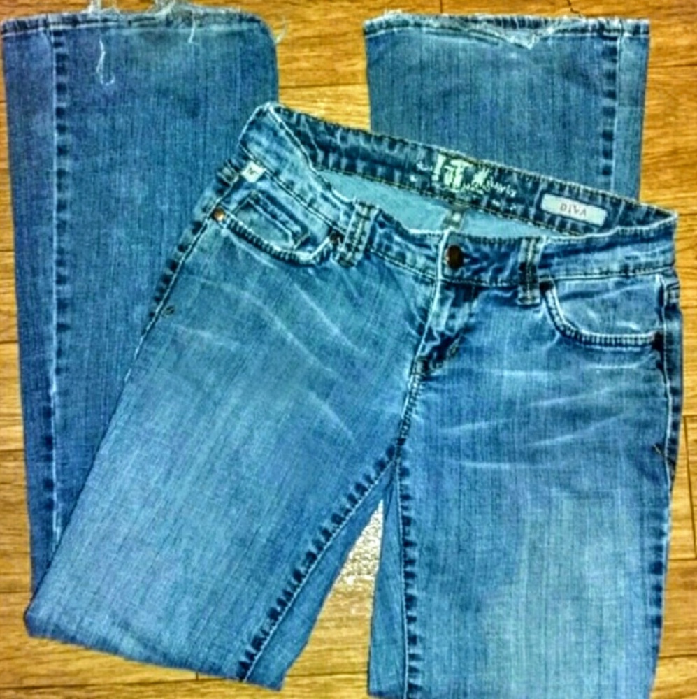 !IT Jeans